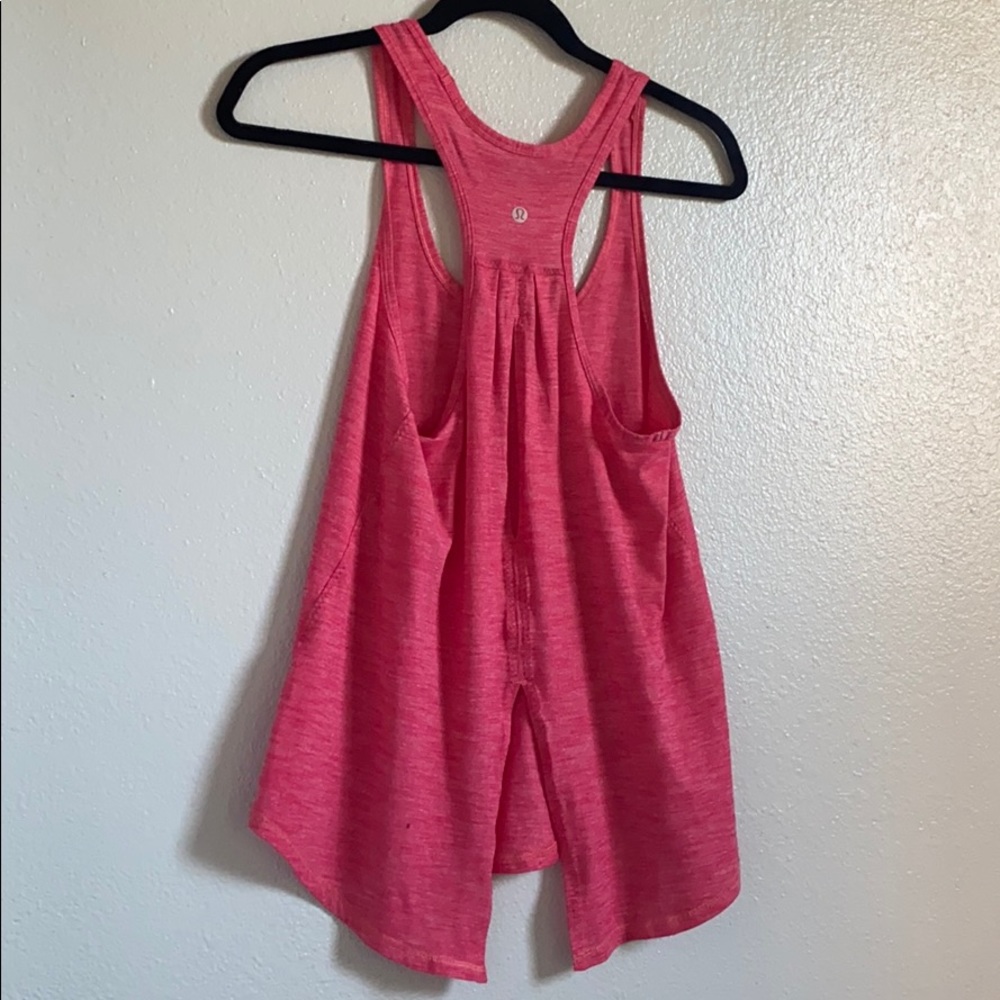 Lululemon Tank View 3